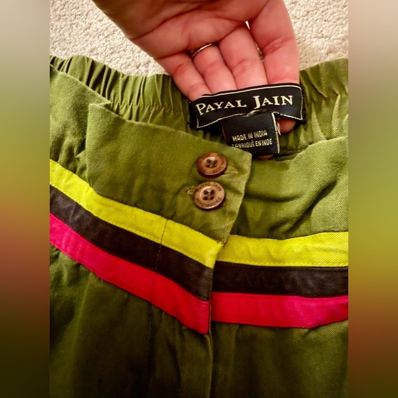 Vintage Olive Pants with Vibrant Stripes - Picture 2 of 6